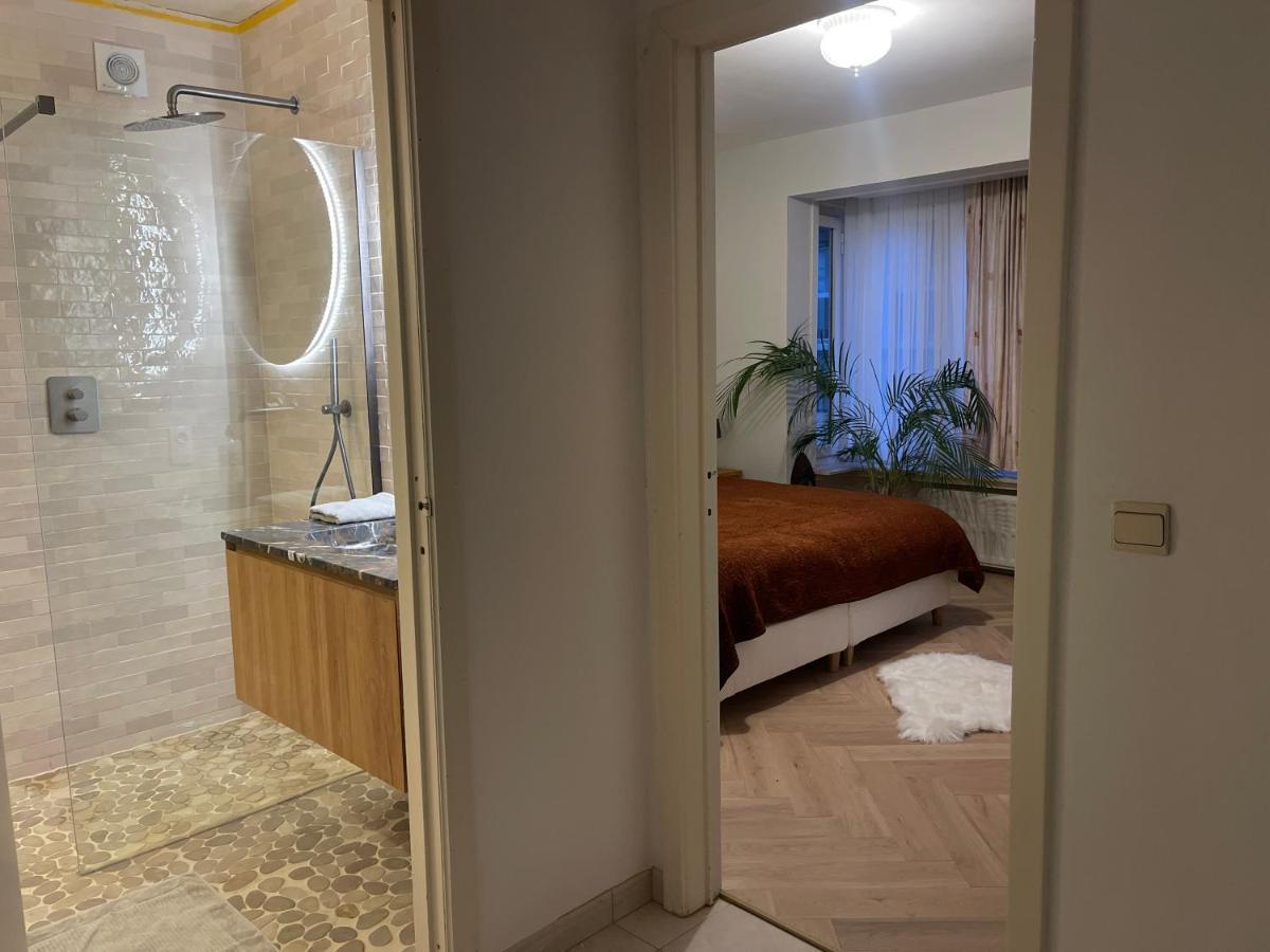 Logies One Room Ostenda Esterno foto